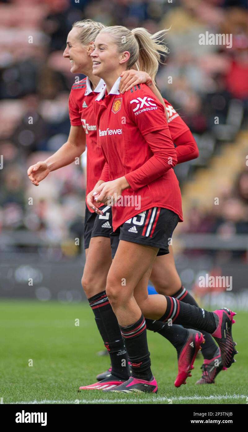 Leigh Sport Village, Leigh, Greater Manchester, England, 5. März 2023. United’s Alessia Russo feiert ihren Hattrick im Manchester United Women Football Club V Leicester City Women Football Club in der Women’s Super League (Bild: ©Cody Froggatt/Alamy Live News) Stockfoto