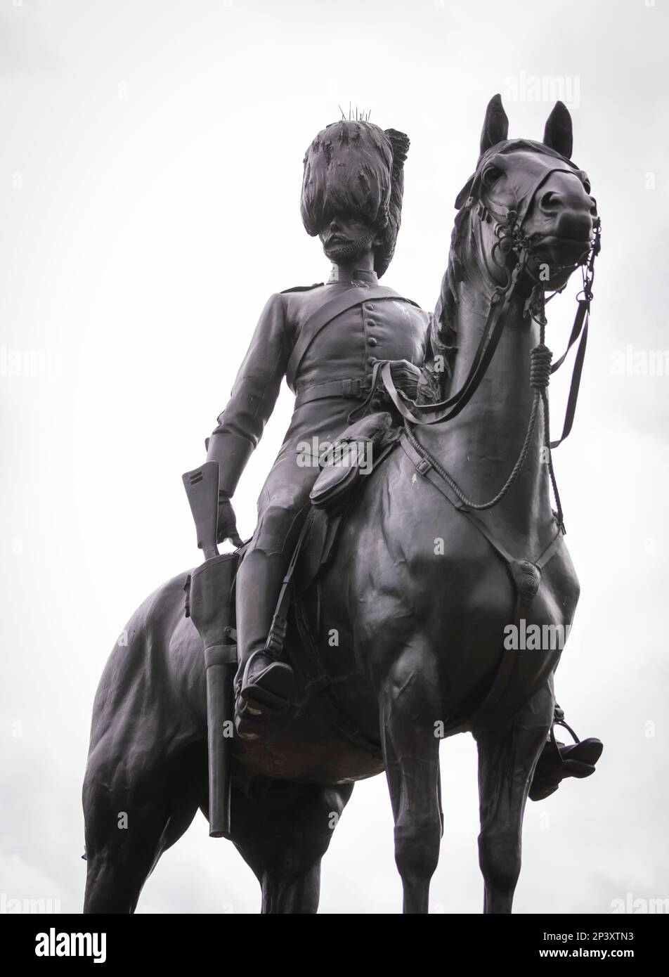 EDINBURGH, SCHOTTLAND, EUROPA - Denkmal für die Königlichen Schotten in den Princess Street Gardens, Gedenken an die Gefallenen im Boer-Krieg 1899-1902. Stockfoto