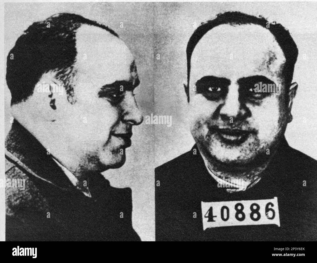 1939 : das berühmte Gangstern AL CAPONE ( geboren Alphonse Caponi , New York , 1899 - Palm Spring 1947 ) wurde in Alcatraz , San Francisco - FOTO SEGNALETICA - Fotokabine - Carcerato - incarcerato - delinquente - Mafia - Mafioso - profilo --- Archivio GBB eingesperrt Stockfoto