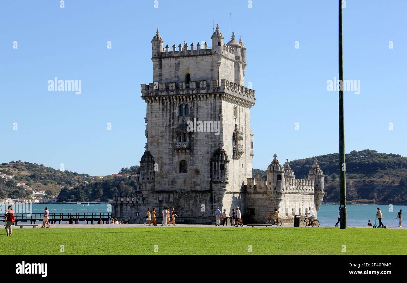 Der Belém-Turm, eine Festung aus dem 16. Jahrhundert, die als zeremonielles Tor nach Lissabon, Portugal, diente Stockfoto
