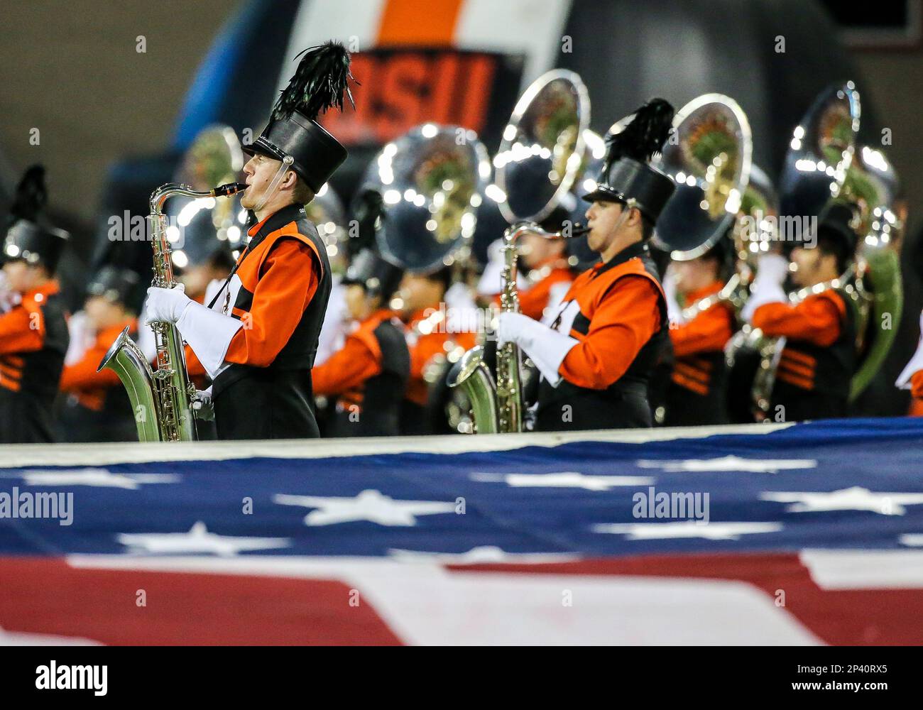 Oct. 16, 2014 : Oregon State Beavers Marching Band plays the National Anthem before the game between Utah Utes and the Oregon State Beavers at Reser Stadium in Corvallis, Oregon. (Icon Sportswire via AP Images) Stockfoto