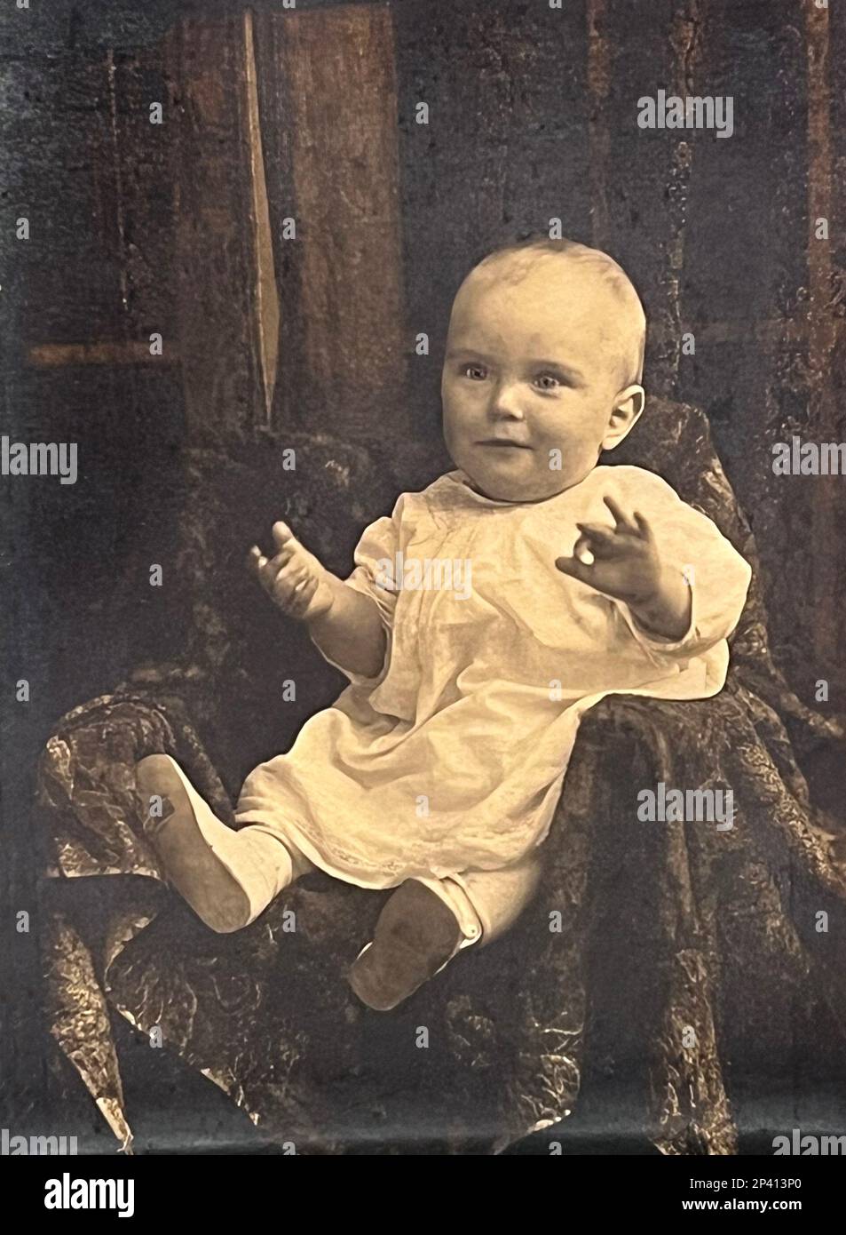 Tintyp-Fotostudio-Porträt eines Säuglings aus dem 19. Jahrhundert Stockfoto