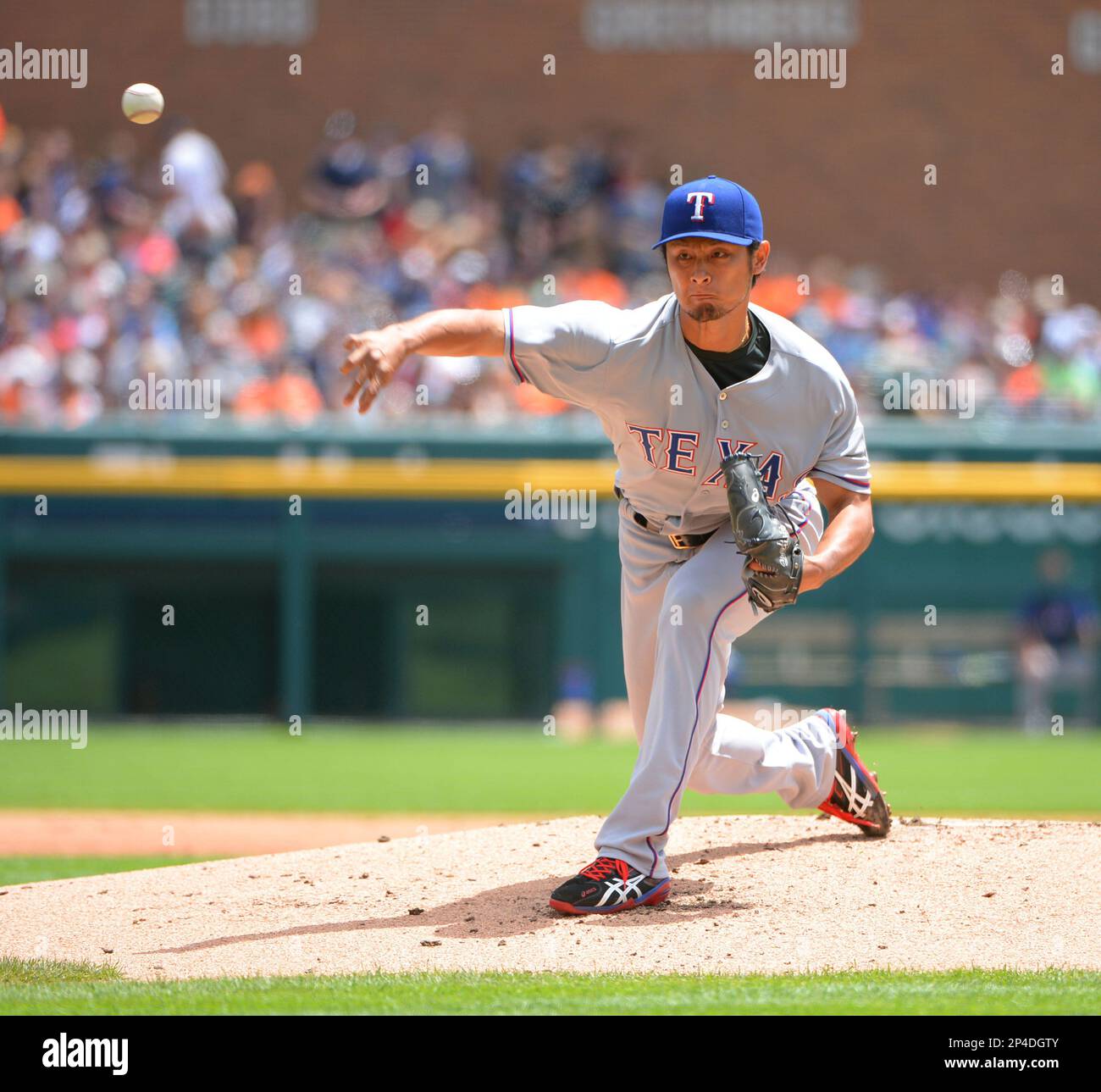 Texas Rangers Yu Darvish (11) during a game against the Detroit Tigers on May 22, 2014 at Comerica Park in Detroit, MI. The Rangers beat the Tigers 9-2.(AP Photo/David Durochik) Stockfoto