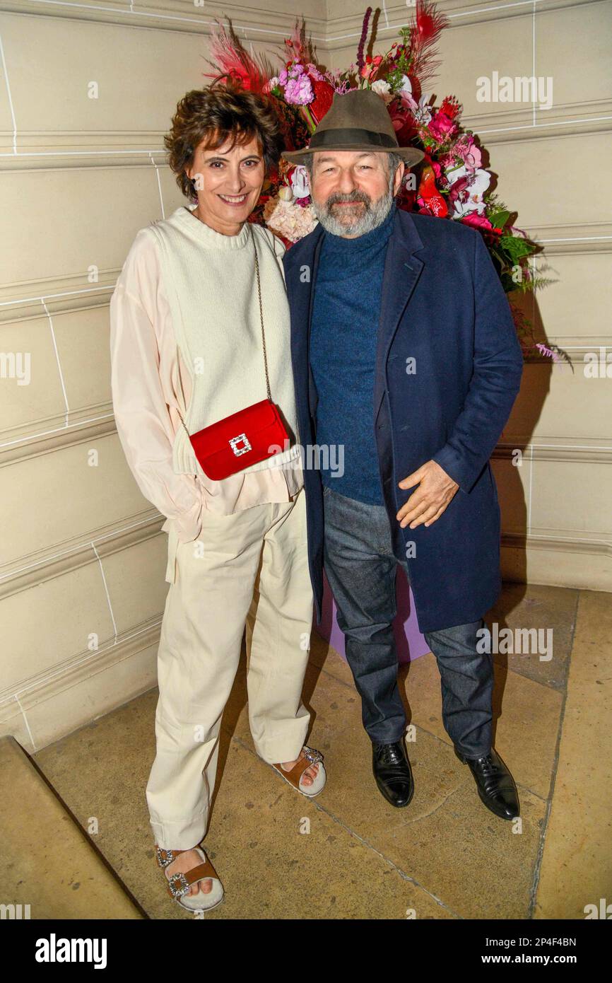 Ines de la Fressange nimmt am 02. März 2023 in Paris, Frankreich, am