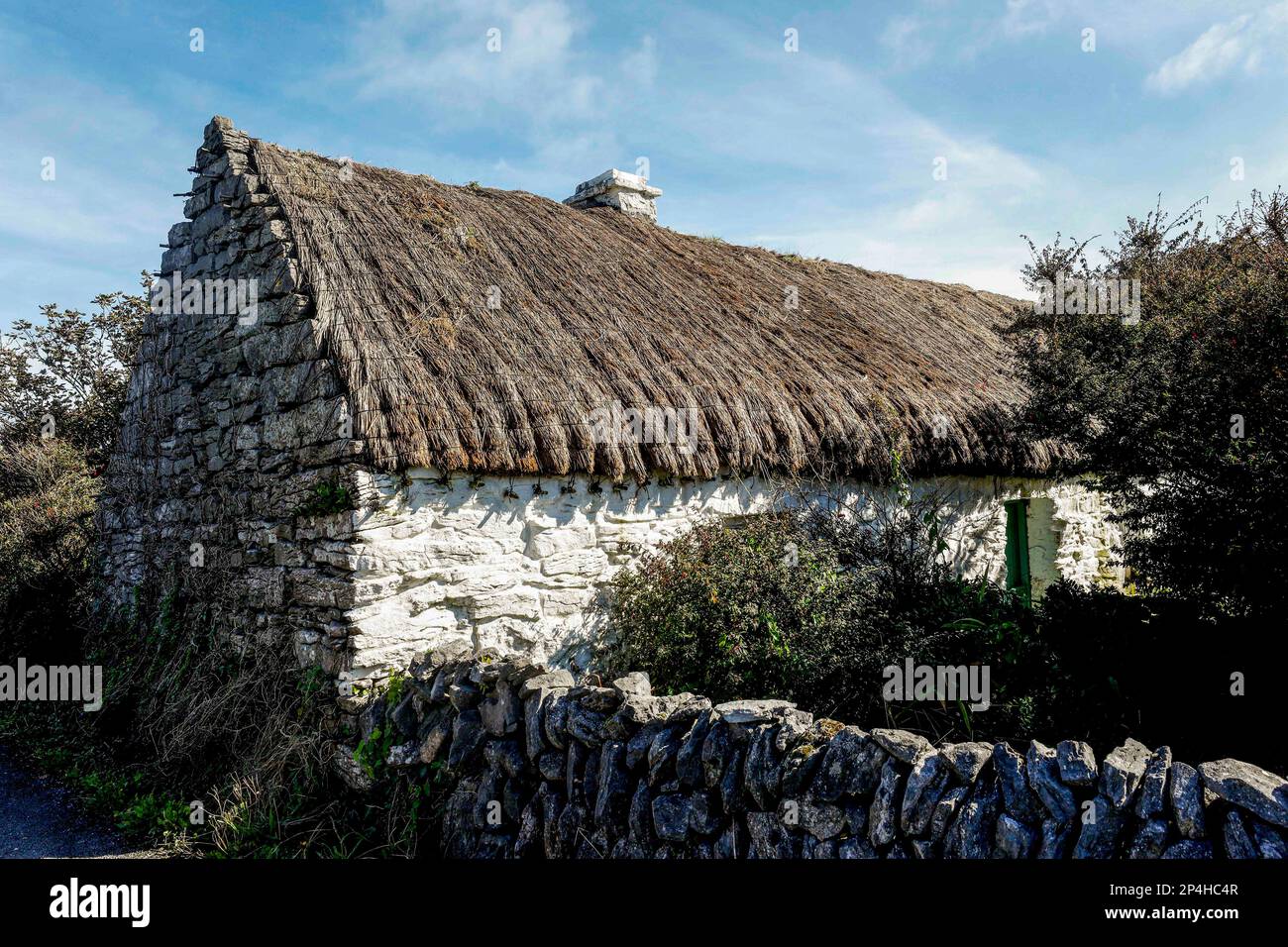 Strohdach in Irland Stockfoto