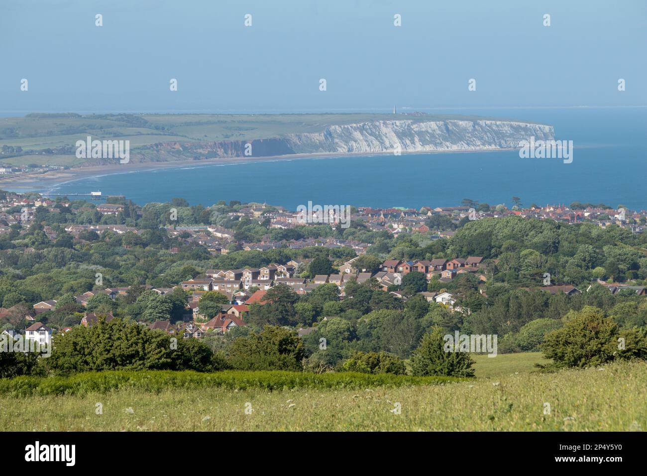 Blick aus der Vogelperspektive auf Shanklin und Sandown, Isle of Wight, Großbritannien Stockfoto