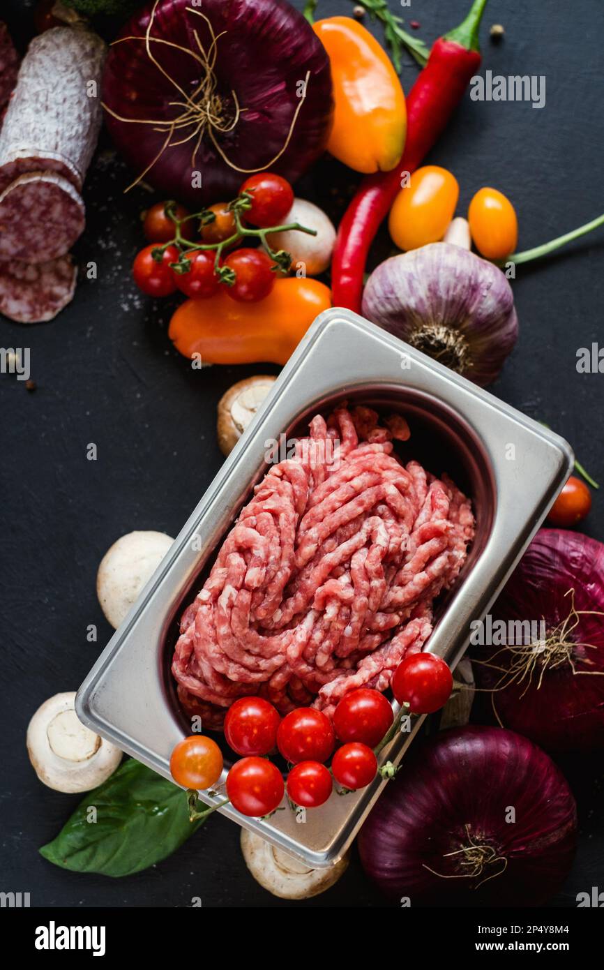 Hausgemachtes Fleischprodukt Salami Rezeptur Zutaten Stockfoto