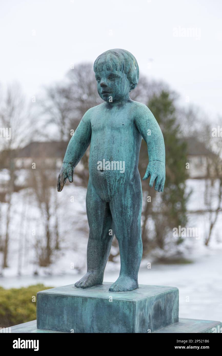 Norwegen, Oslo - 17. Februar 2019: Skulptur im Frogner Park, Skulptur von Gustav Vigeland. Öffentlicher Park in der norwegischen Hauptstadt. Stockfoto