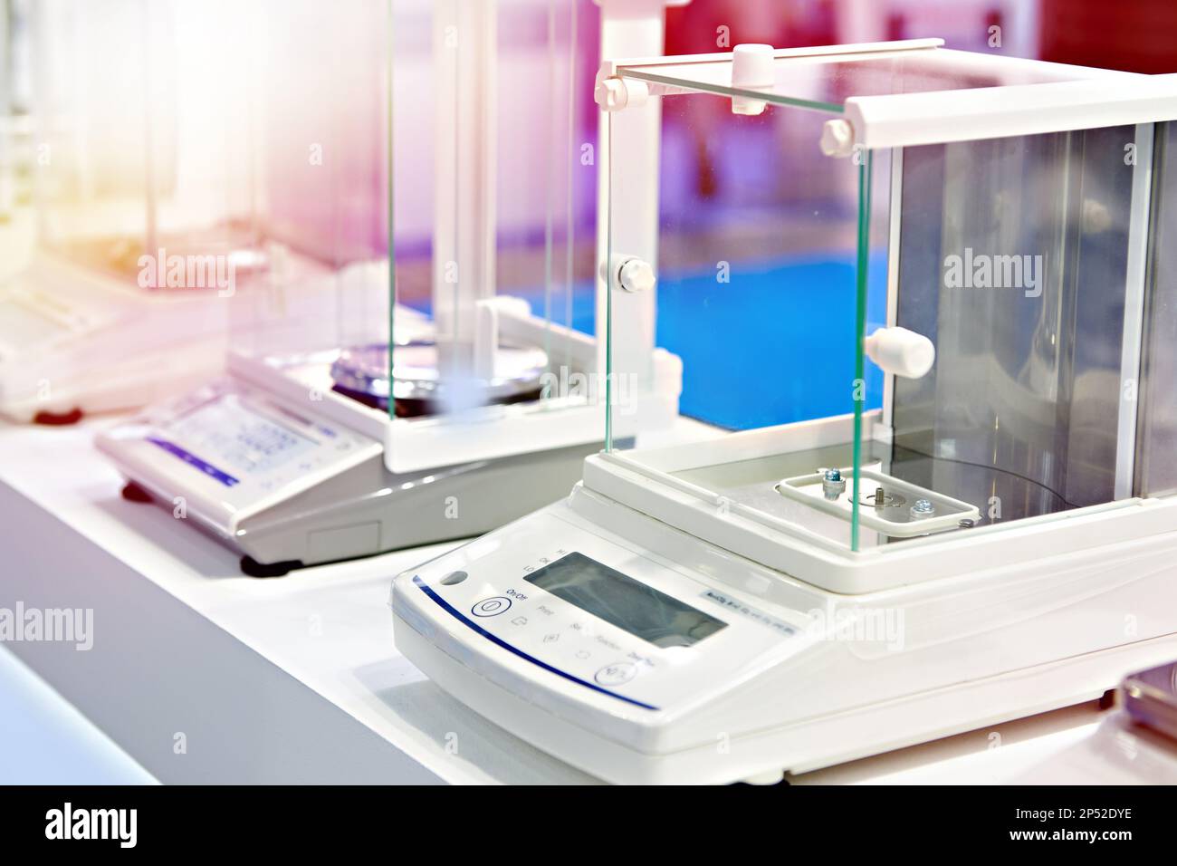 Digitale Analysenwaage Stockfoto