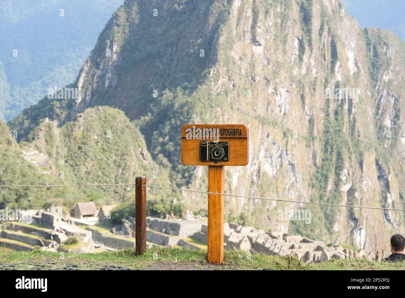 Fotografiegebiet Schild für Touristen in der verlorenen Inka Stadt Machu Picchu Berg in Cusco, Peru. Machu Picchu ist ein peruanisches historisches Heiligtum. Stockfoto