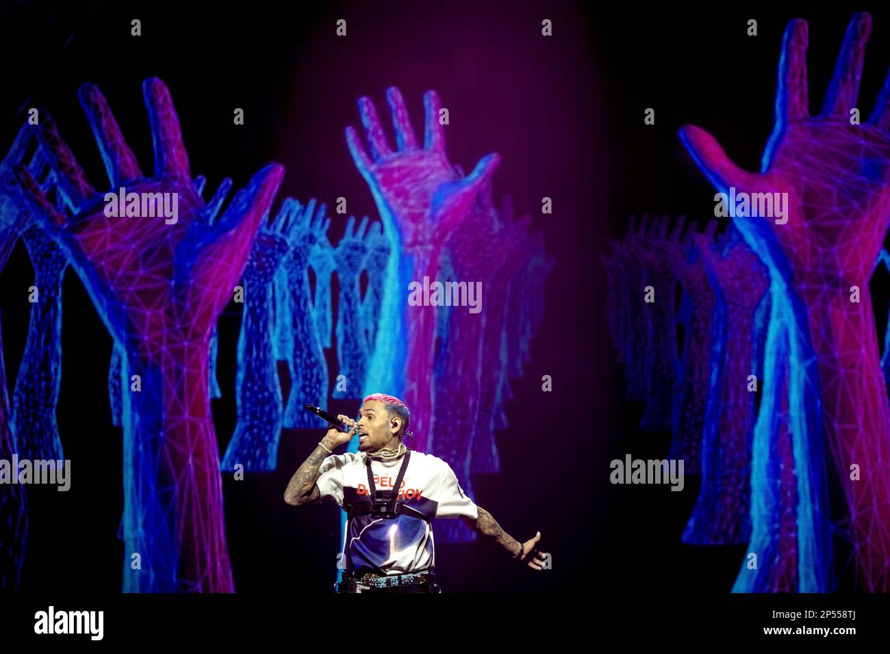 AMSTERDAM 06/03/2023, Chris Brown während eines Konzerts im Ziggo