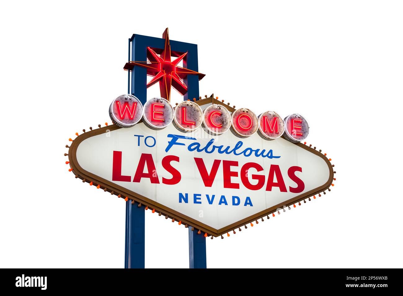 Blick in die Abenddämmerung auf das berühmte „Welcome to Fabulous Las Vegas“-Schild mit ausgeschnittenem Hintergrund. Stockfoto