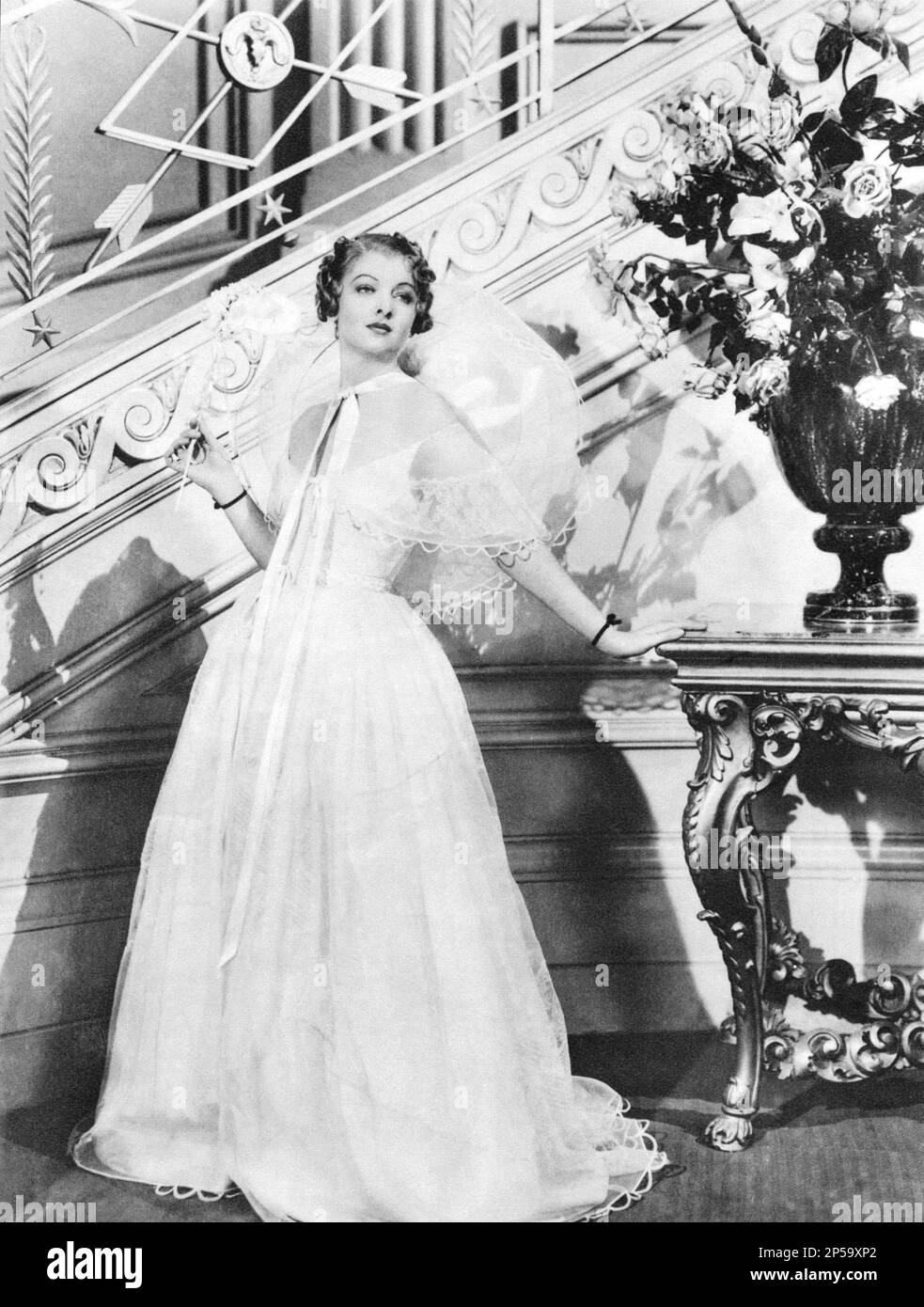 Alte Publicity der Schauspielerin Myrna Loy im Film The Great Ziegfield von 1936, Regie Robert Z Leonard. Stockfoto