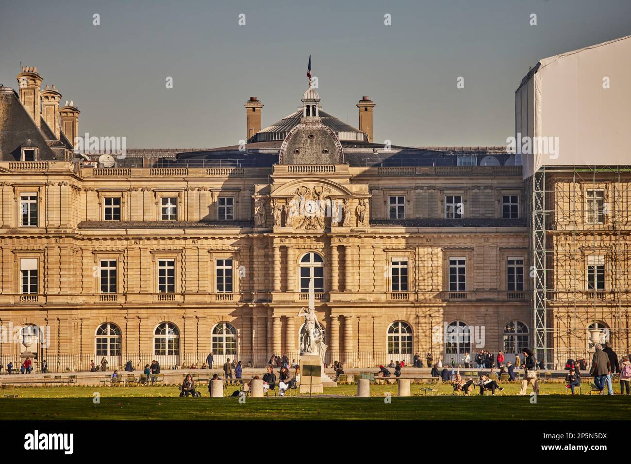 Pariser Wahrzeichen, Jardin du Luxembourg, Schloss Luxemburg Stockfoto