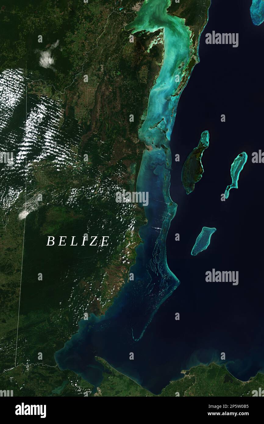 Belize in Mittelamerika aus dem All gesehen – enthält modifizierte Copernicus Sentinel-Daten (2022) Stockfoto