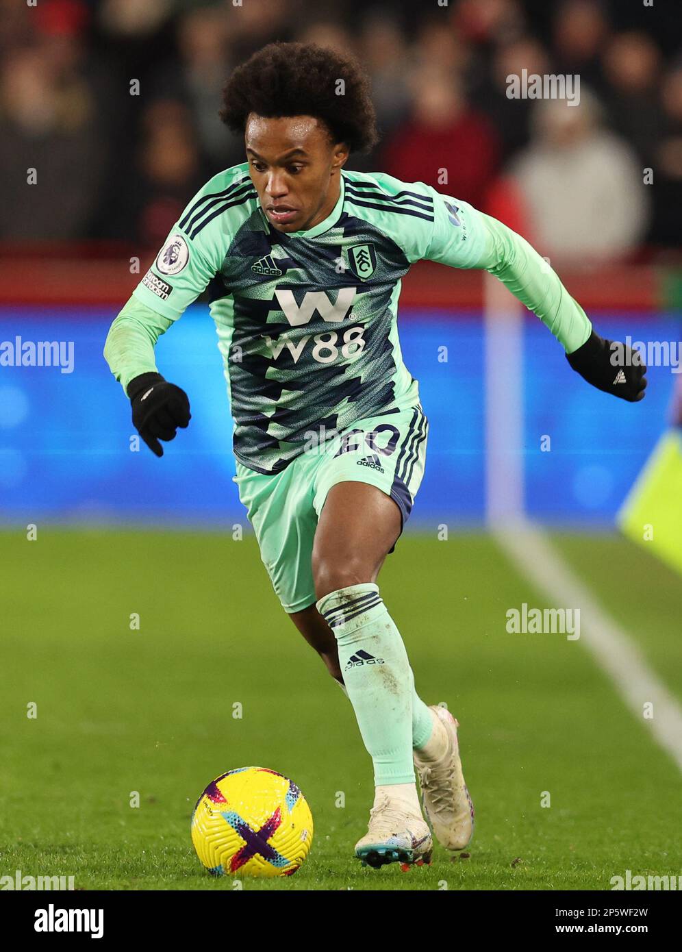 London, England, 6. März 2023. Willian von Fulham während des Premier League-Spiels im GTECH Community Stadium, London. Das Bild sollte lauten: Paul Terry/Sportimage Stockfoto