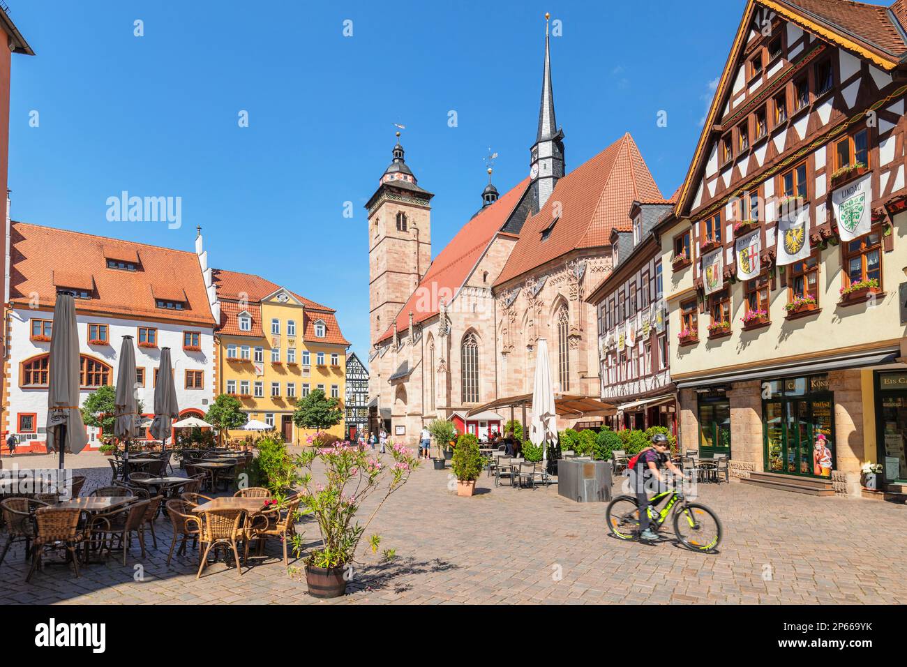 Alter Markt mit der Stadtkirche St. George, Schmalkalden, Thüringer Wald, Thüringen, Deutschland, Europa Stockfoto