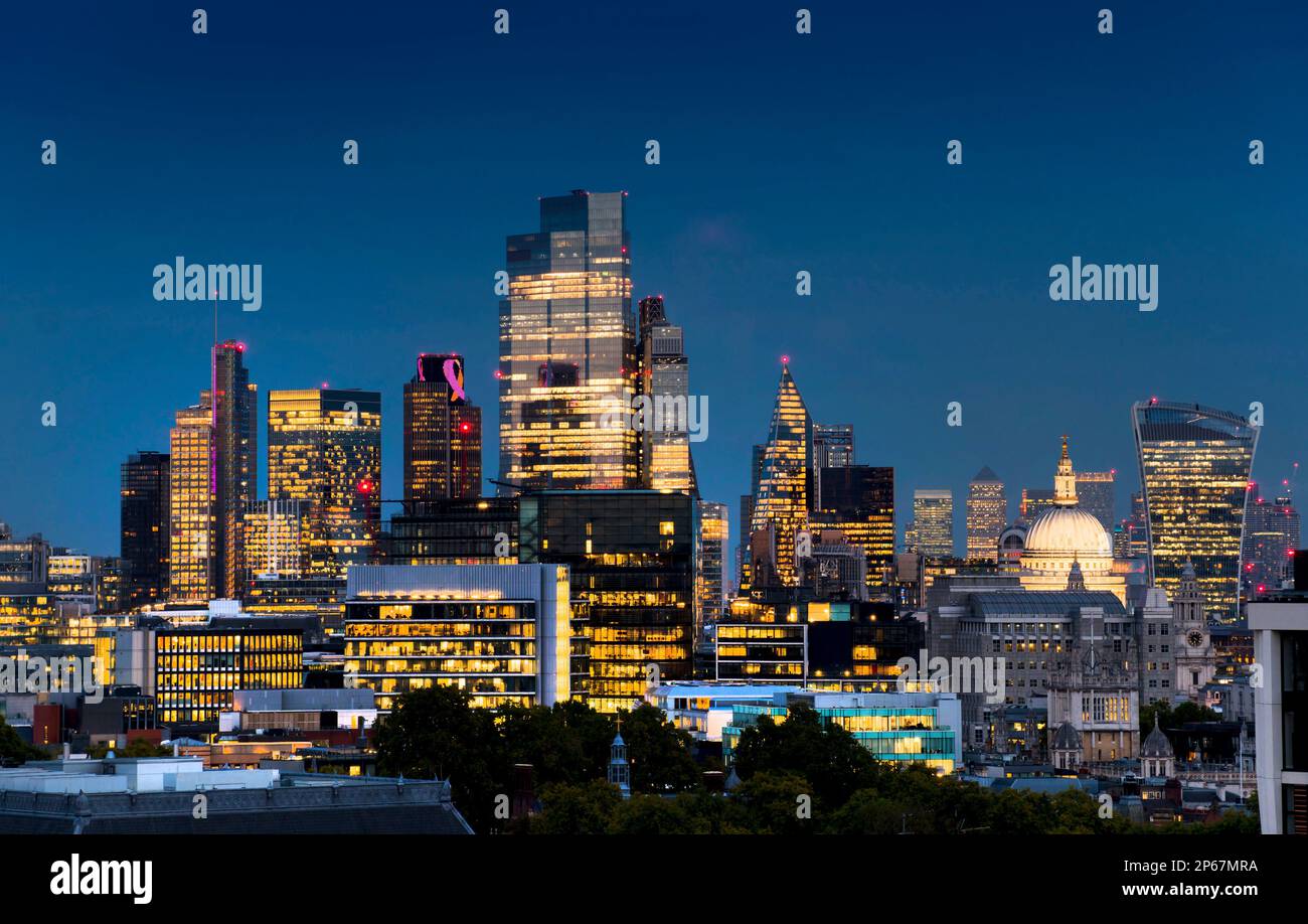 Skyline von Post Building Night, London, England, Großbritannien, Europa Stockfoto