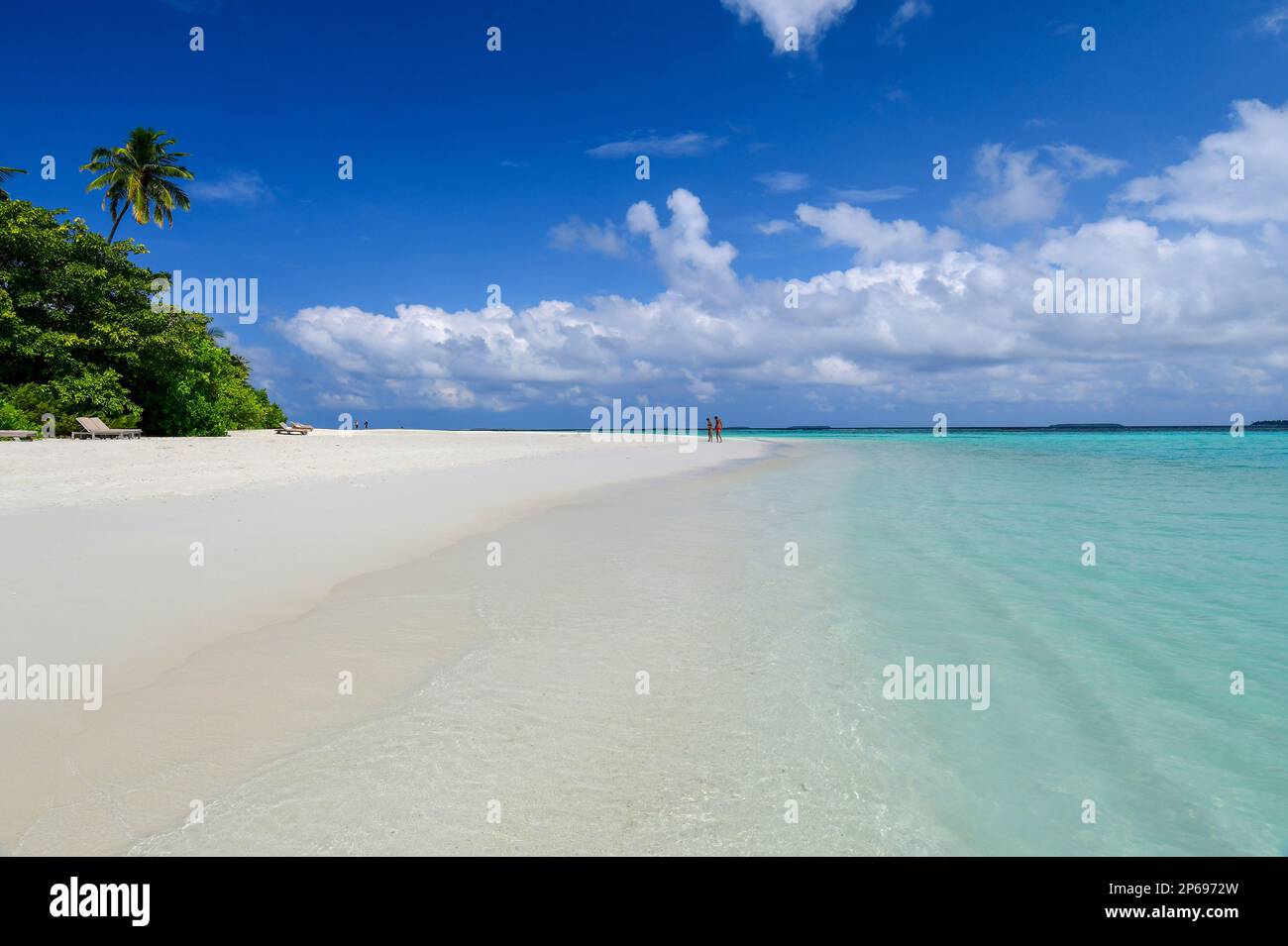 Der unberührte Strand von Sun Siyam Iru Fushi, Noonu Atoll, Malediven Stockfoto