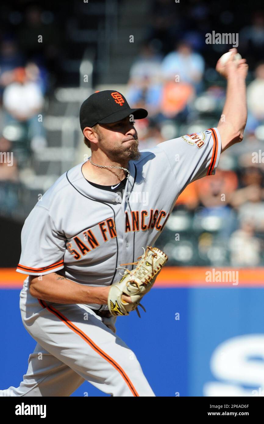 San Francisco Giants pitcher Jeremy Affeldt (41) during game against the New York Mets at Citi Field in Queens, New York; April 21, 2012. Mets defeated Giants 5-4. (AP Photo/Tomasso DeRosa) Stockfoto