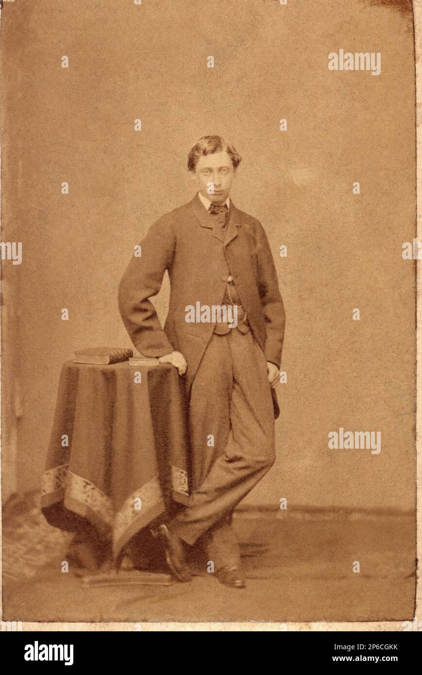 1855 c , GROSSBRITANNIEN : der Prinz von Wales , künftiger König von England EDWARD VII ( 1841 - 1910 ) Sohn von Königin Victoria ( 1819 - 1901 ) . Portrait von Mayall , London . - REALI - ROYAL - nobili - nobiltà - Adel - RE EDOARDO VII - WINDSOR - Regina Vittoria - Cravatta - Krawatte - Prince of Wales - Principe di Galles --- Archivio GBB Stockfoto