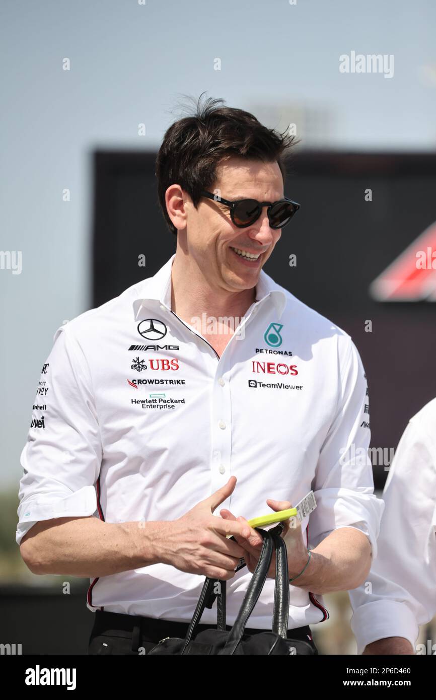 MANAMA, BAHRAIN, Sakhir Circuit, 05. März 2023: Toto WOLFF, Executive Director des Mercedes-Benz Grand Prix während des Bahrain Formel 1 Grand Prix auf der Bahrain International Circuit in der Nähe von Manama City in der Stadt Sakhir am 5. März. 2023. Formel 1 - F1 Motorsport, gebührenpflichtiges Bild, Foto und Copyright © Jun QIAN / ATP Images (QIAN Jun / ATP / SPP) Stockfoto