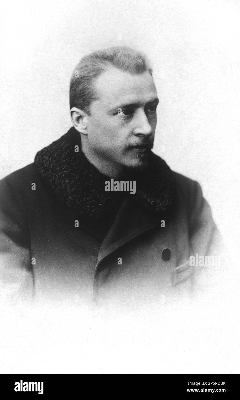 1930 c, ÖSTERREICH : der österreichische Musikkomponist HUGO WOLF ( 1860 - 1903 ) . Er komponierte viele Werke , ist aber vor allem für seinen 350. LIEDER , den Autor der Opera IL COREGITOR , bekannt ( 1896 ). - COMPOSITORE - OPERA LIRICA - CLASSICA - KLASSISCH - PORTRAIT - RITRATTO - MUSICISTA - MUSICA - Schnurrbart - Baffi - Astrakan - Pelliccia - Pelliccia - - - - ARCHIVIO GBB Stockfoto