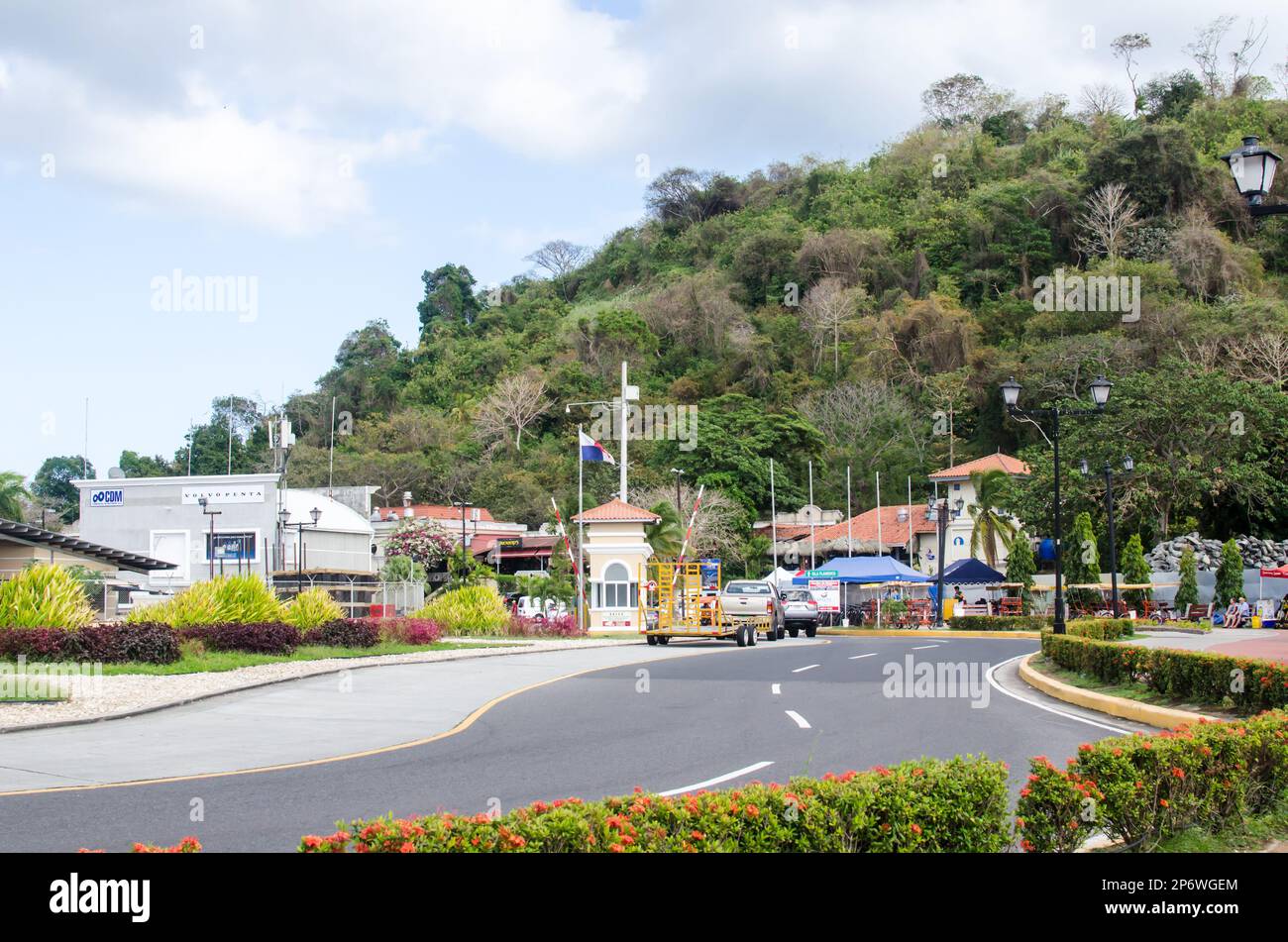 Eintritt zur Flamenco-Insel in Amador, einem beliebten Reiseziel in Panama-Stadt. Die Flamenco-Insel ist die Heimat des neuen Kreuzfahrtterminals in Panama City Stockfoto