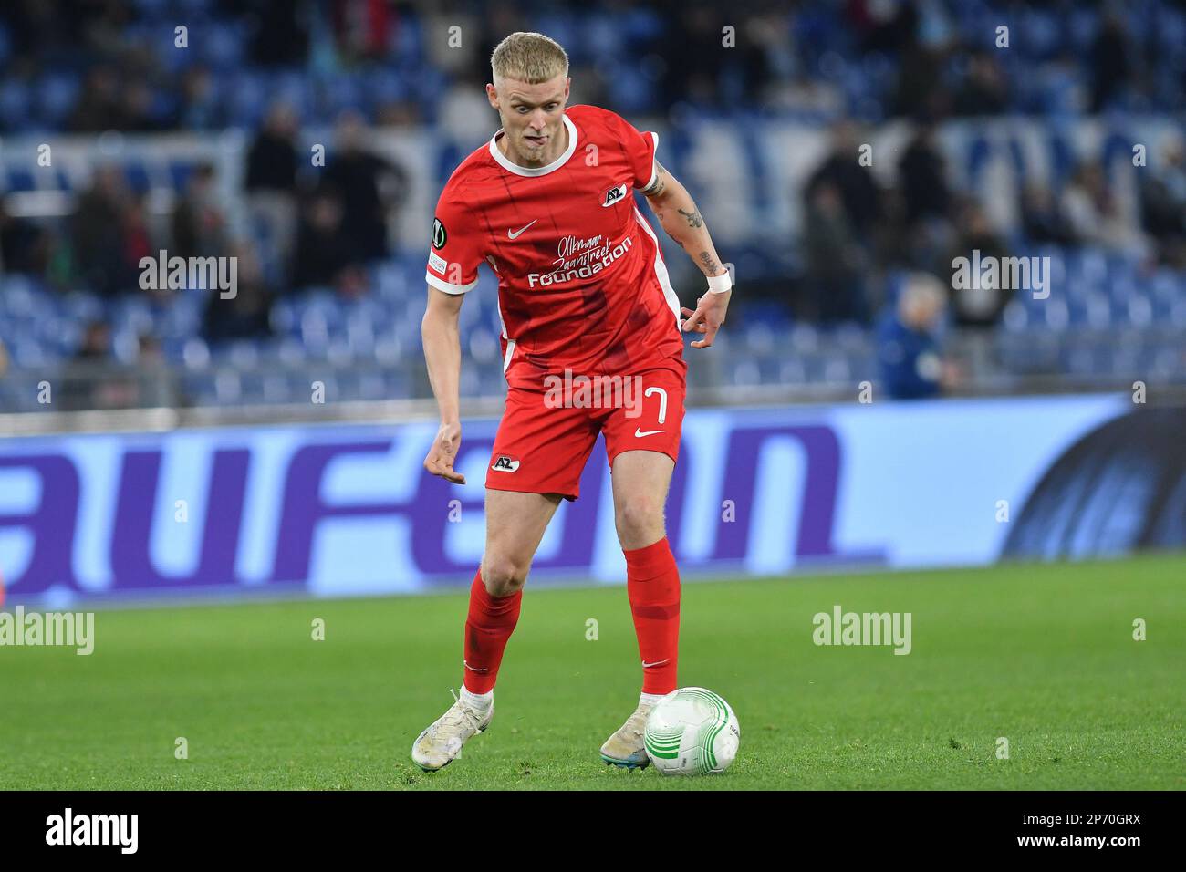 07. März 2023; Stadio Olimpico, Rom, Italien: UEFA Conference League, SS Lazio versus AZ Alkmaar; Jens Odgaard AZ Alkmaar Stockfoto