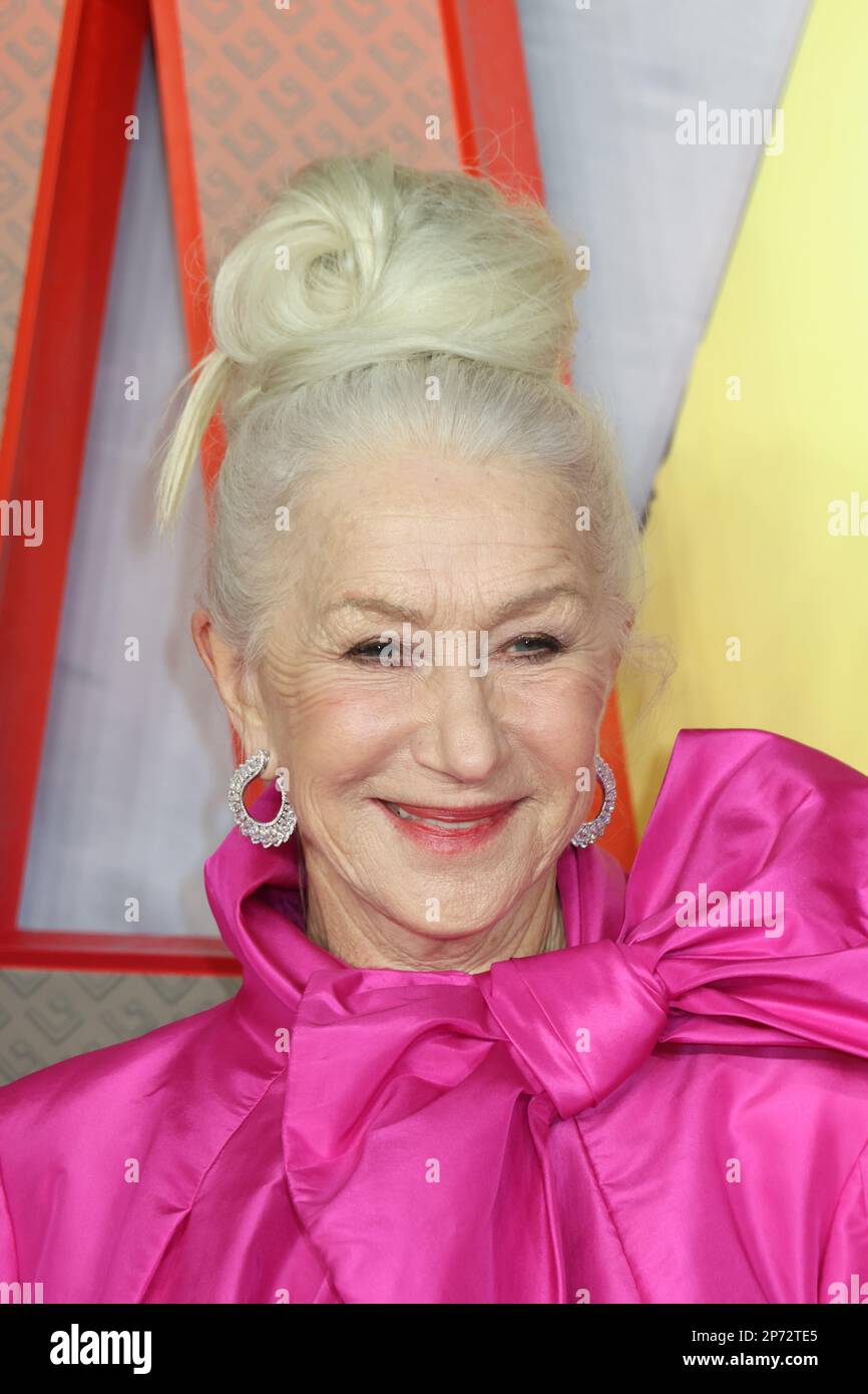 Helen Mirren, Shazam! Fury of the Gods - UK Special Screening, Leicester Square, London, Großbritannien, 07. März 2023, Foto: Richard Goldschmidt Stockfoto