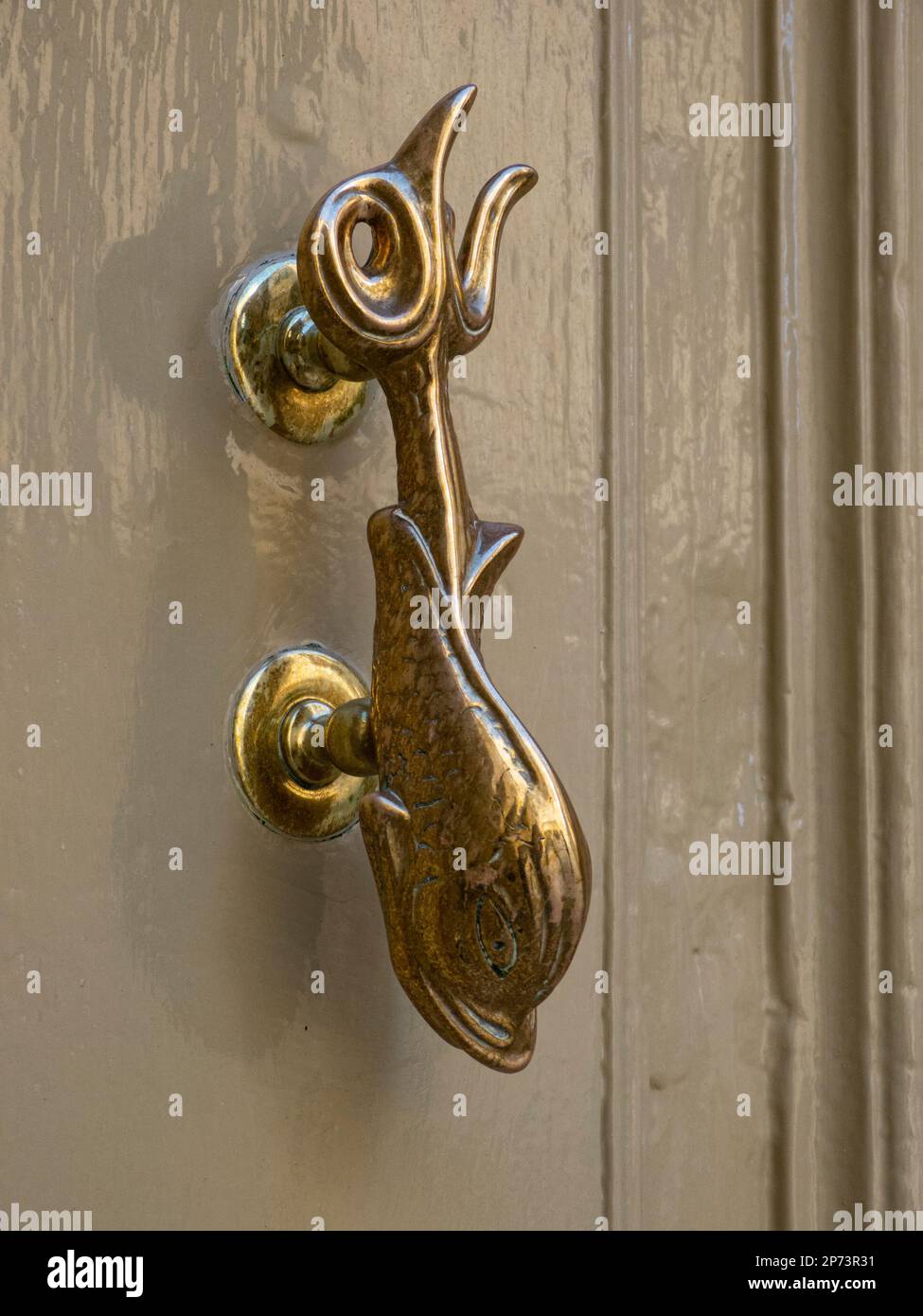 Maltesische Messing Türklopfer, Valletta, Malta. Stockfoto