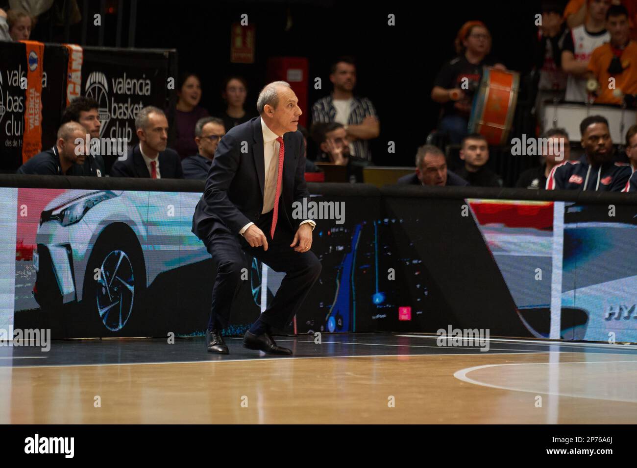 Ettore Messina Coach von EA7 Emporio Armani Milan in Aktion während der regulären Saison der EuroLeague von Turkish Airlines Runde 27 am 7. märz 2023 in Fuente d Stockfoto