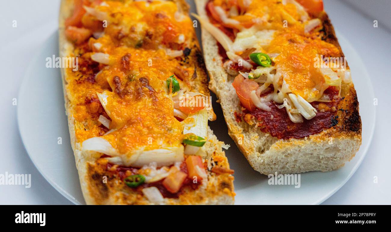 Französisches Brot Pizza Stockfoto