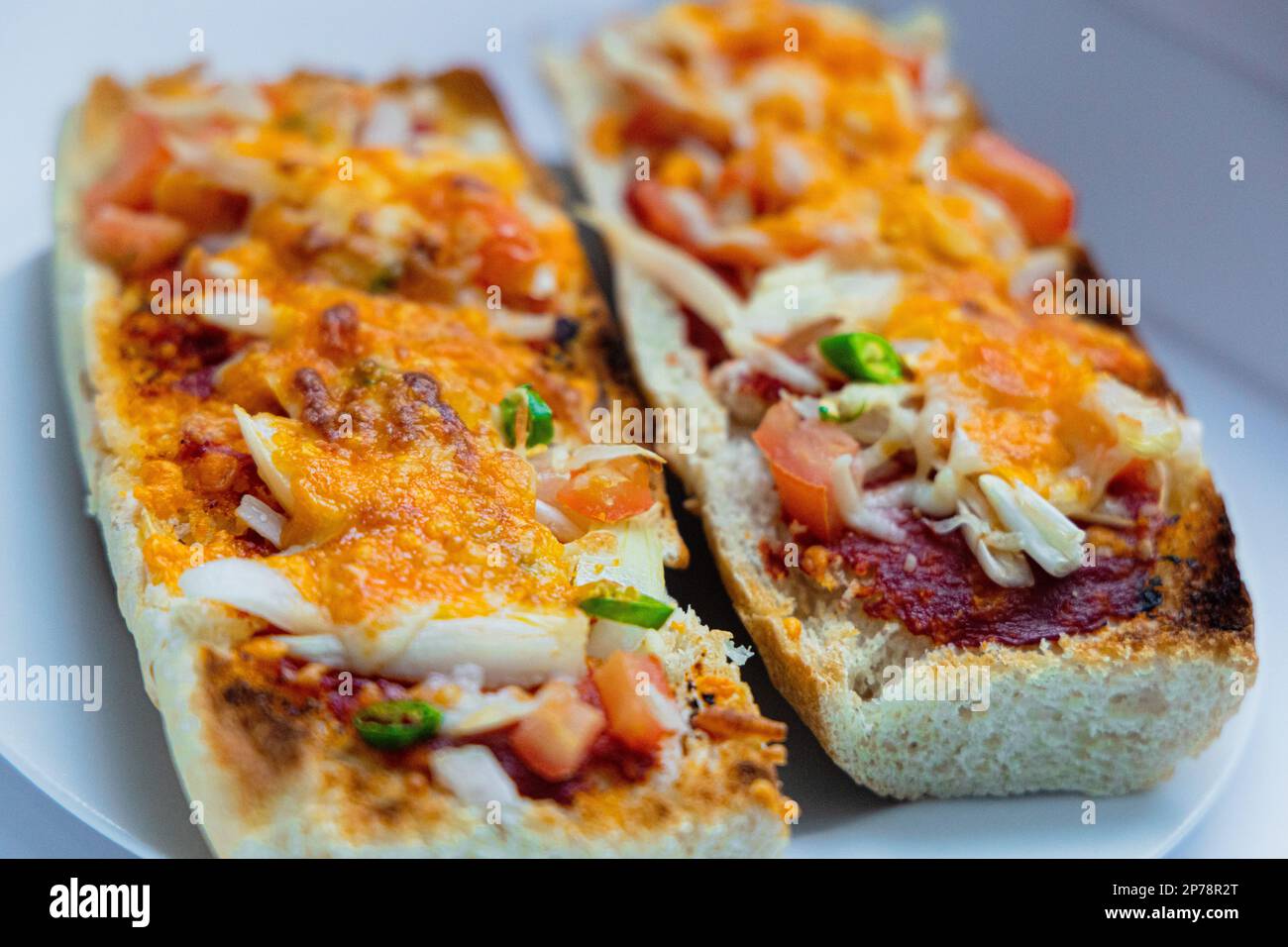 Französisches Brot Pizza Stockfoto