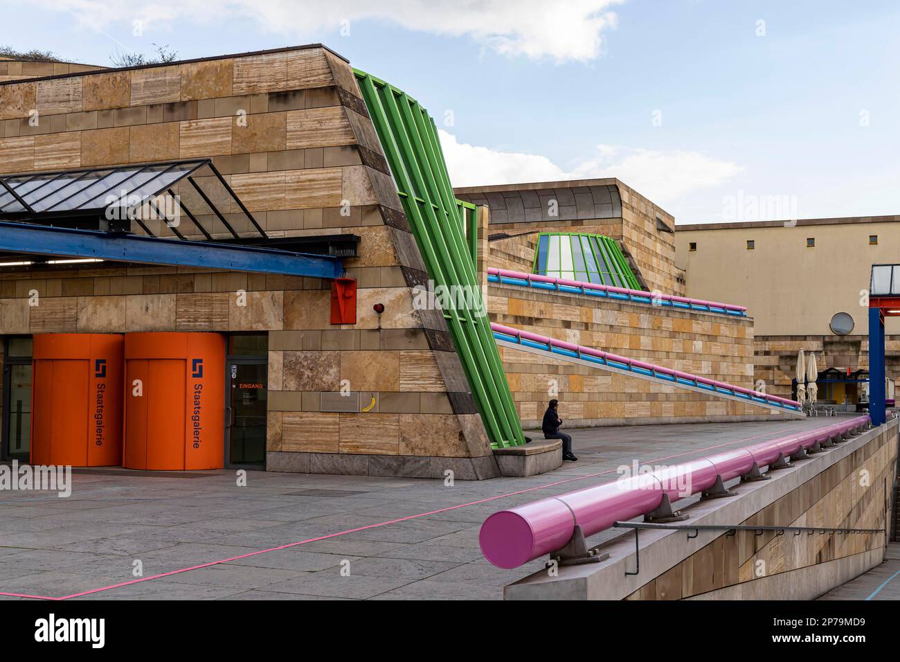 Staatsgalerie Stuttgart, die postmoderne Erweiterung von James Stirling, gilt als Meisterwerk dieses architektonischen Stils in Deutschland, Stuttgart Stockfoto