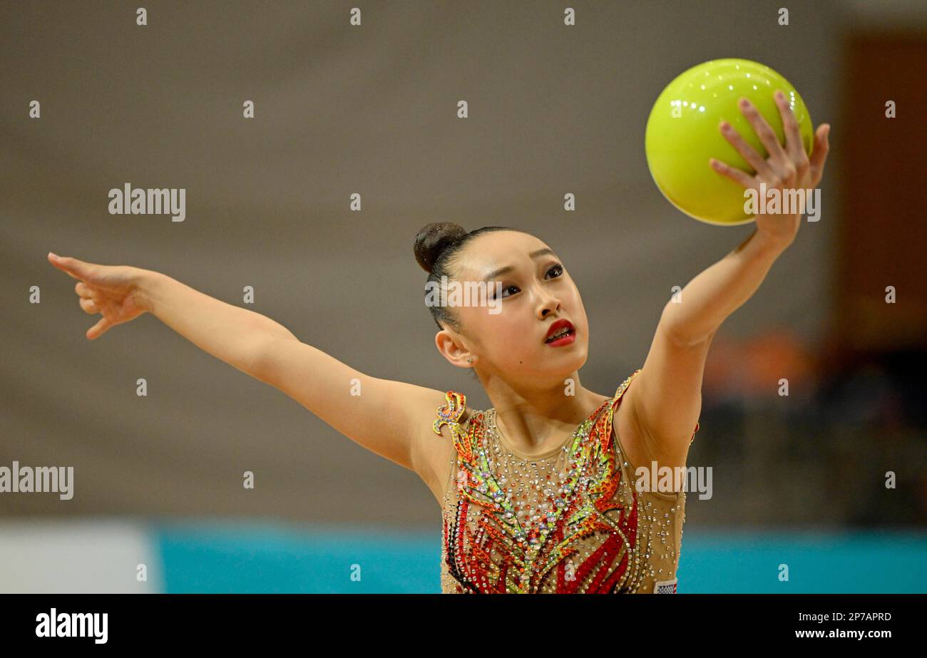 Jaelyn Chin USA Ball, RSG Rhythmic Gymnastics, Gymnastics International 2023, Schmiden bei Fellbach, Baden-Württemberg, Deutschland Stockfoto