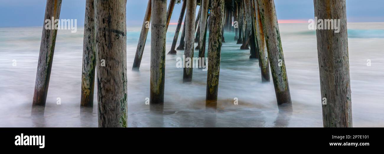 Unter dem Imperial Beach Pier, San Diego, Kalifornien Stockfoto