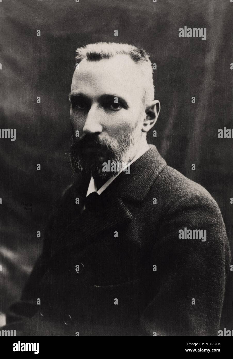 1890 Ca , Paris , FRANKREICH : der gefeierte PIERRE CURIE ( 1859 - 1906 ) war ein französischer Physiker, ein Pionier in Kristallographie, Magnetismus, Piezoelektrizität und Radioaktivität . Er teilte den Nobelpreis für Physik 1903 mit seiner Frau Maria Sklodowska - Curie ( Marie Curie ) und Henri Becquerel " in Anerkennung der außergewöhnlichen Leistungen, die sie durch ihre gemeinsamen Forschungen über die von Professor Henri Becquerel entdeckten Strahlungsphänomene erbracht haben. Foto von Pirou , Paris .- foto Storiche - foto storica - scienziato - Wissenschaftler - Portrait - ritratto - FRANCIA - barba - Bart - MEDICO - Stockfoto