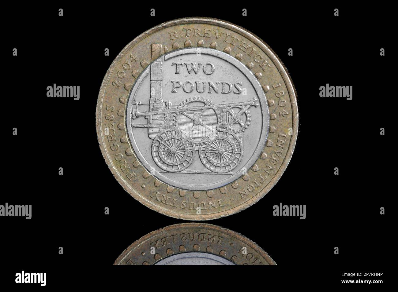 Rückseite einer 2004 £2-Euro-Münze zum Gedenken an die erste Dampflokomotiven, die 1804 zum ersten Mal unterwegs waren. Die Lokomotive wurde von Richard Trevithic gebaut Stockfoto