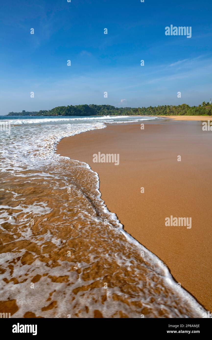 Sri Lanka, Südprovinz, Süd, Süd, Süd, Talalla Beach, océan, Ozean, Ozean, Ozean, Plage, Strand, Strand, Bateau de pêche, Fischerboot, Fischerboot, P Stockfoto