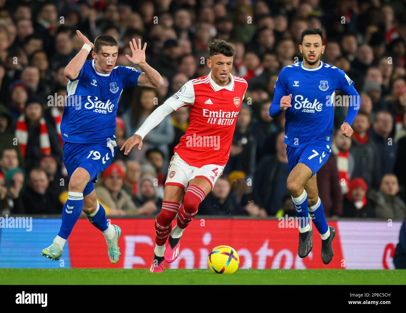 01. März 2023 - Arsenal gegen Everton - Premier League - Emirates Stadium Ben White während des Premier League-Spiels im Emirates Stadium, London. Bild : Mark Pain / Alamy Live News Stockfoto