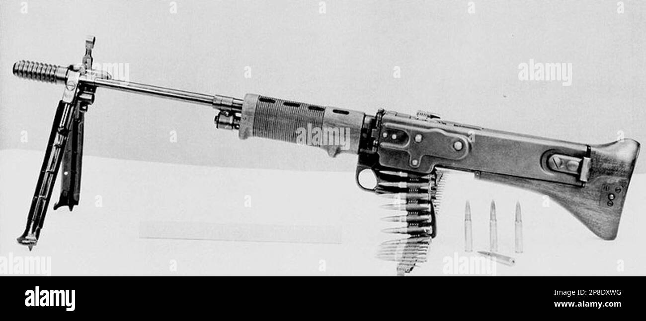 US-experimentelle T-44-Bandfüttermaschinenpistole, entwickelt aus dem deutschen FG 42 und MG 42 Stockfoto