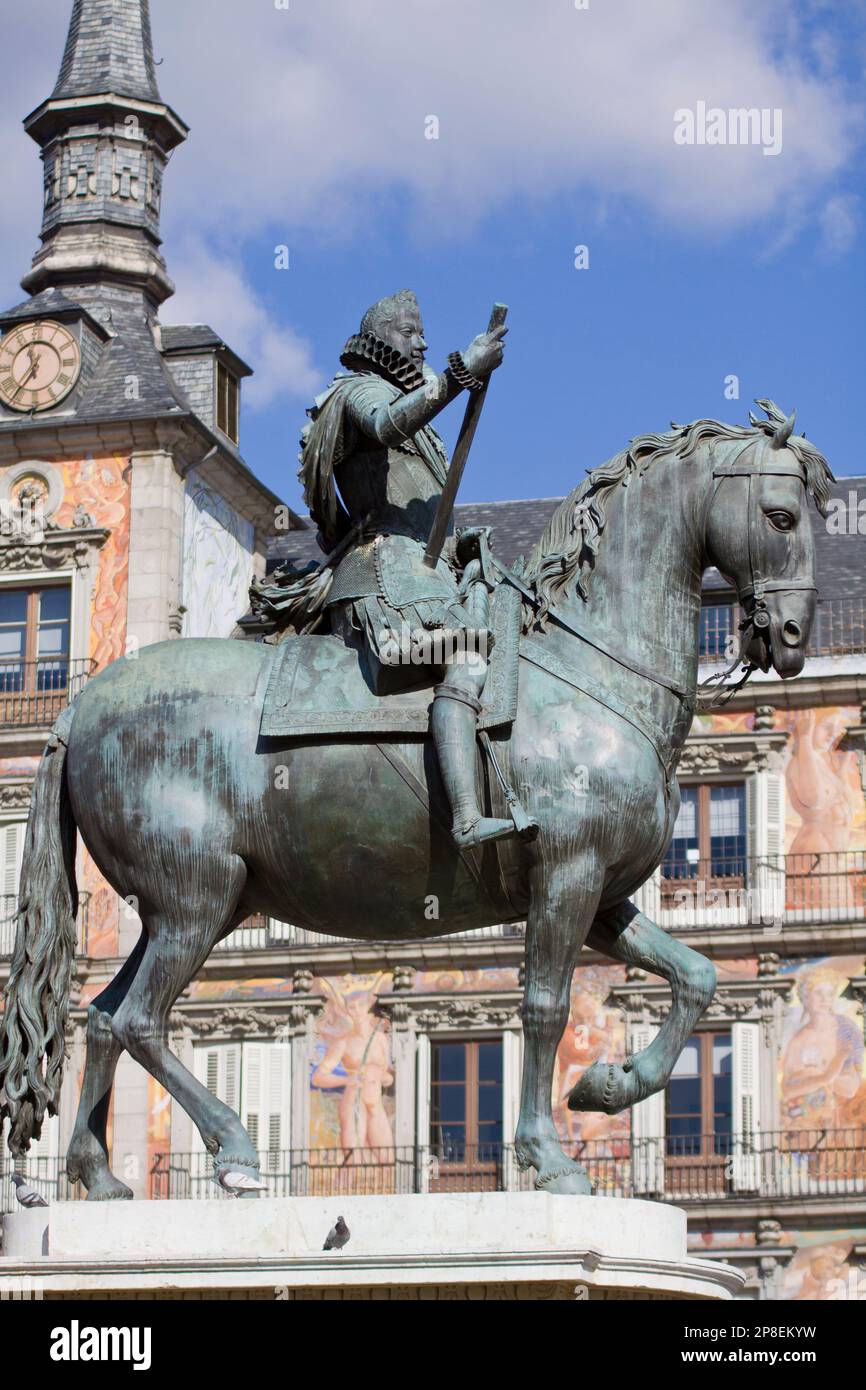 Bronzestatue von Philip III. Auf einem Pferd, Plaza Mayor, Madrid, Spanien Stockfoto