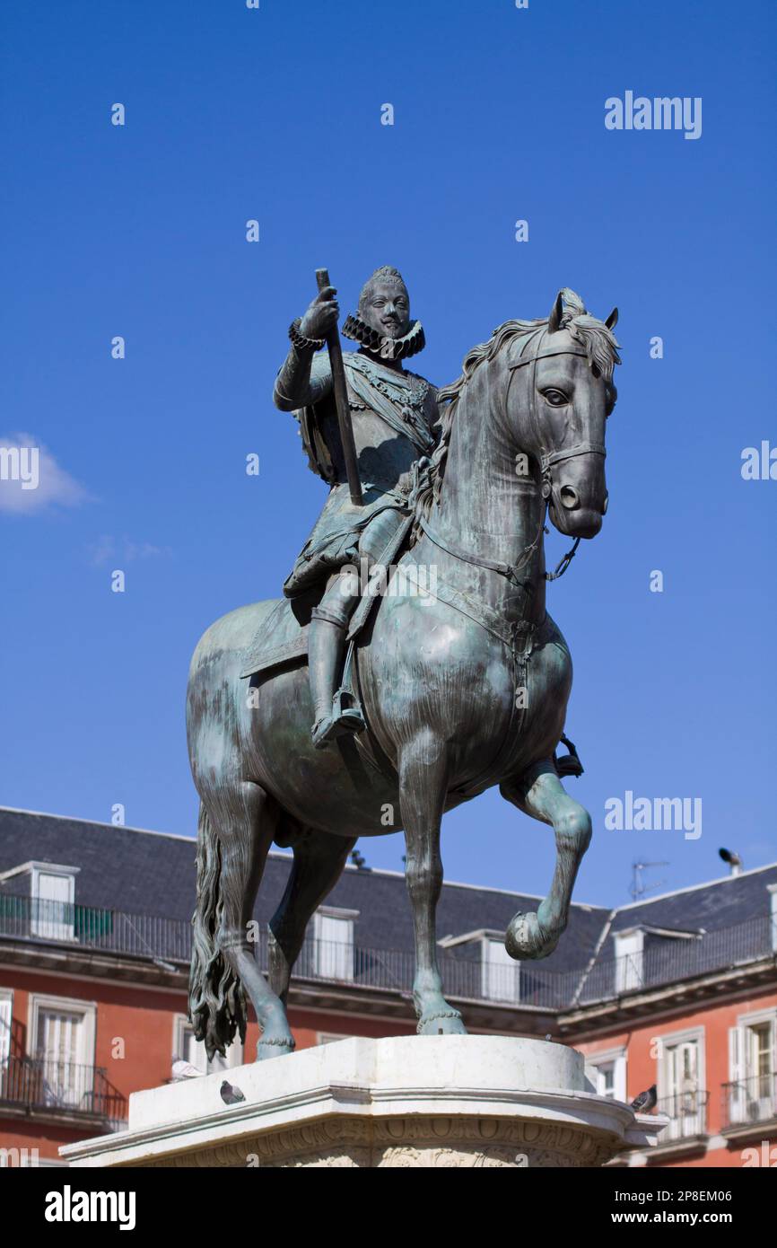 Bronzestatue von Philip III. Auf einem Pferd, Plaza Mayor, Madrid, Spanien Stockfoto