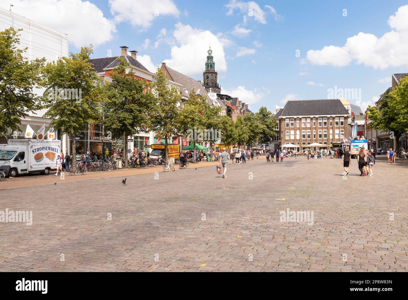 Fischmarktplatz im Zentrum der Stadt Groningen. Stockfoto