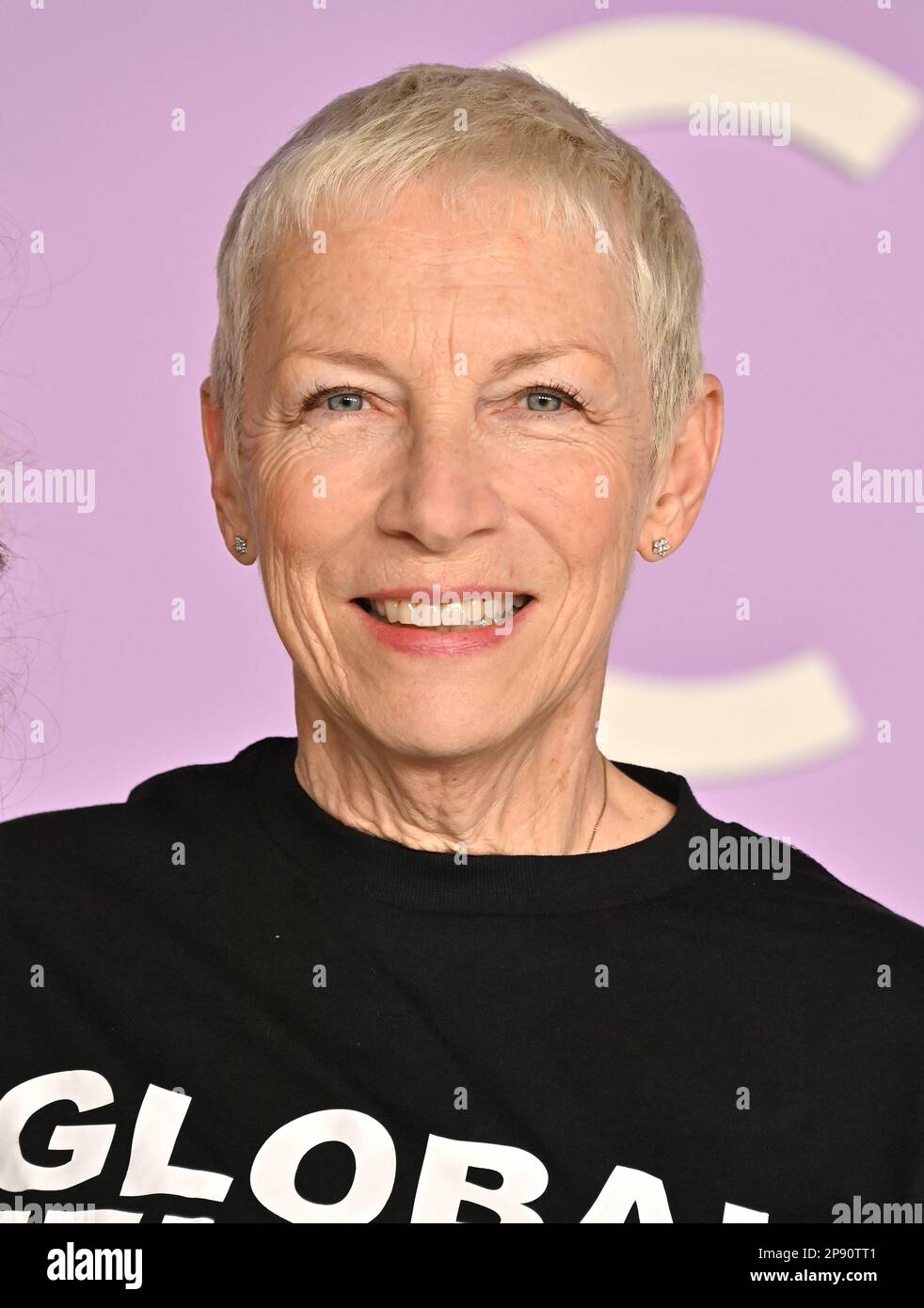 Hollywood, Kalifornien. 9. März 2023: Ankunft von Annie Lennox bei den Green Carpet Fashion Awards im NeueHouse Hollywood am 9. März 2023 in Hollywood, Kalifornien. © Tammie Arroyo / AFF-USA.com Stockfoto