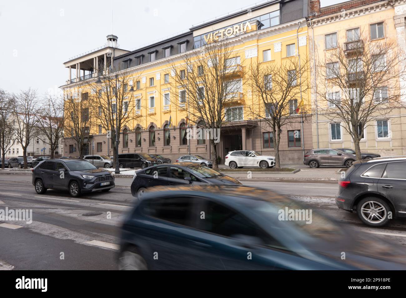 Victoria Hotel. Die Stadt Klaipeda, Hafenstadt in Litauen. Bietet jährlich eine Sea Fiesta an, die Touristen in die Region zieht. Stockfoto