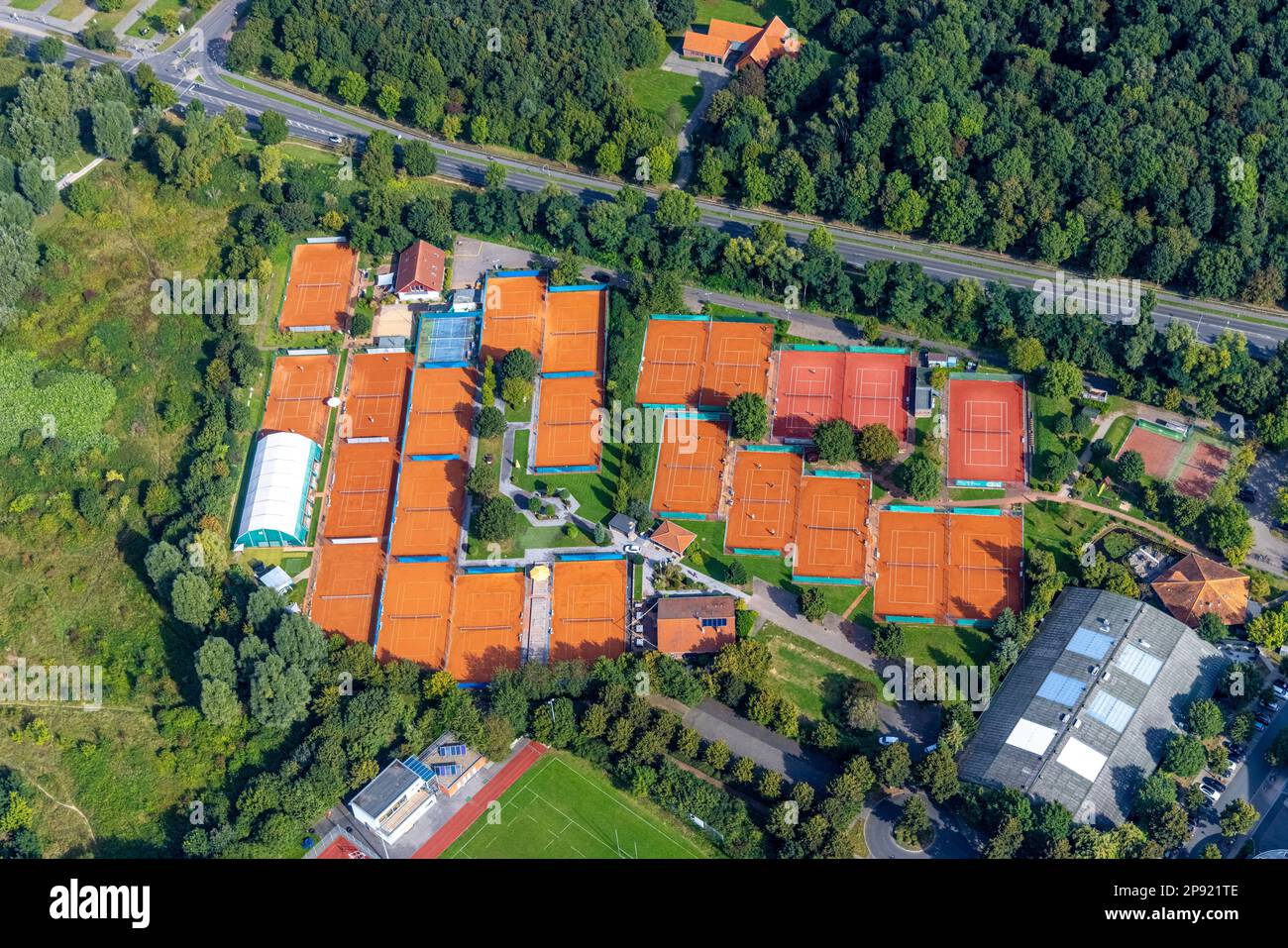 Luftblick, Tennisanlage mit Tennisclub Seestern, Tennisgemeinschaft Lörick und Düsseldorfer Tennisclub 1984 im Düsseldorfer Stadtteil Lörick Stockfoto