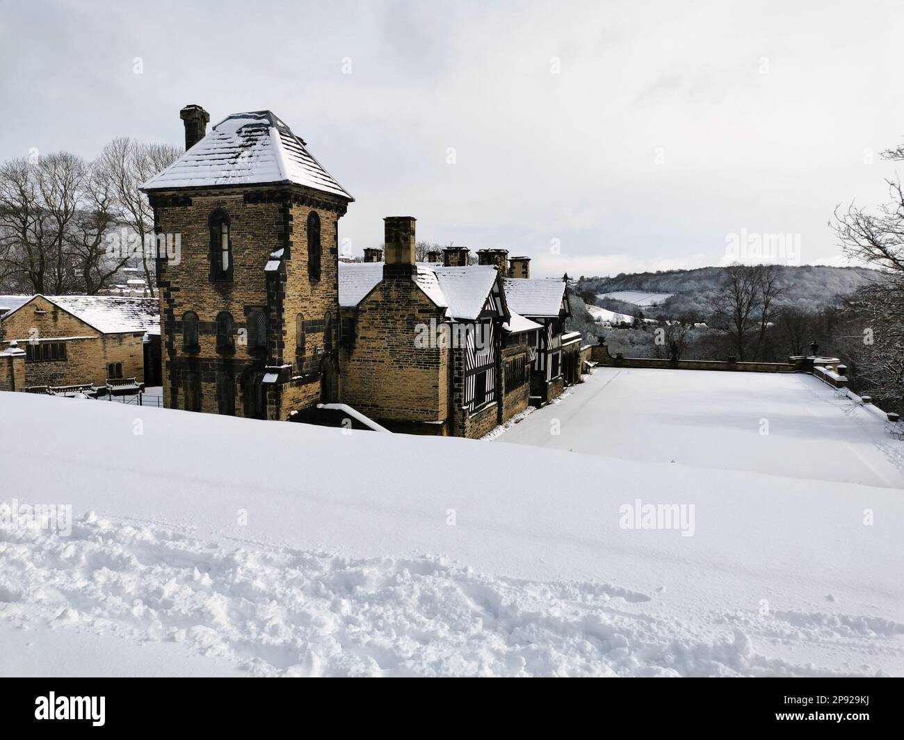 Schnee in der Shibden Hall in Halifax, West Yorkshire. Foto: Freitag, 10. März 2023. Stockfoto