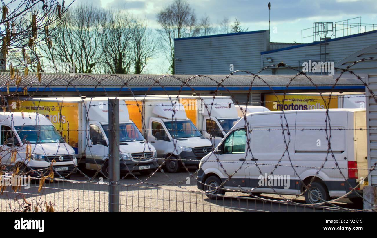 Glasgow, Schottland, Großbritannien. 10. März 2023. Mortons rollt in drumchapel die berühmten Bäcker, die unter der Verwaltung stehen, ziehen heute ein Angebot an, Credit Gerard Ferry/Alamy Live News Stockfoto